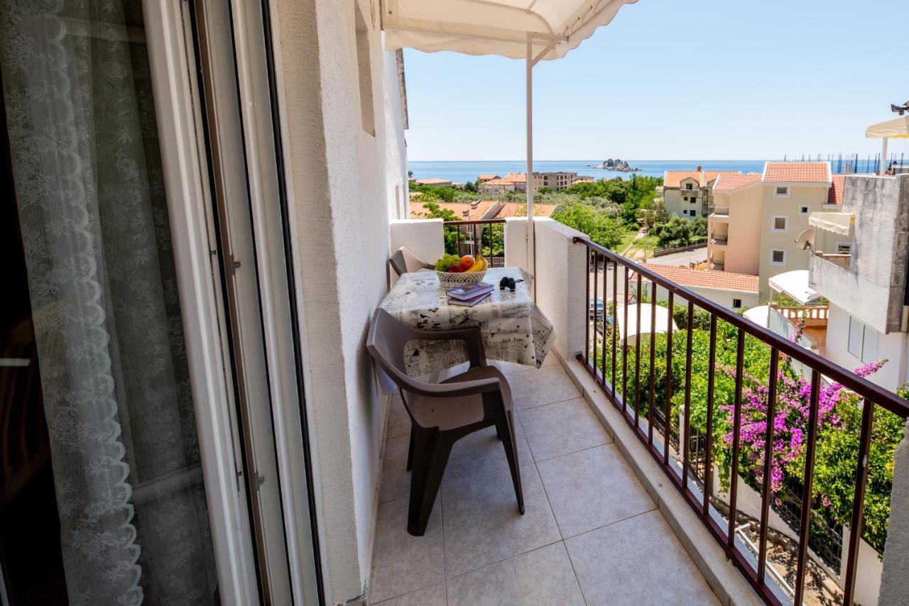 Apartments Vjera Petrovac na moru Exterior foto