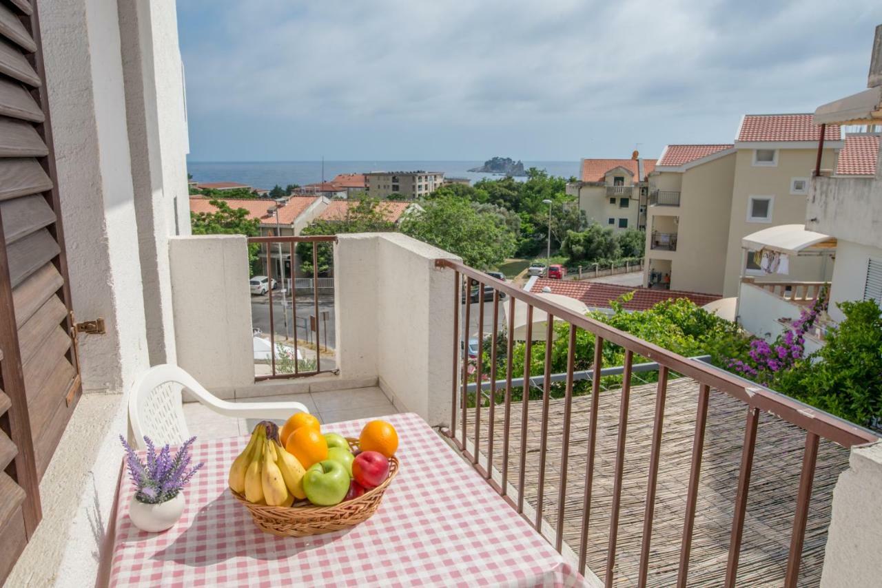Apartments Vjera Petrovac na moru Exterior foto